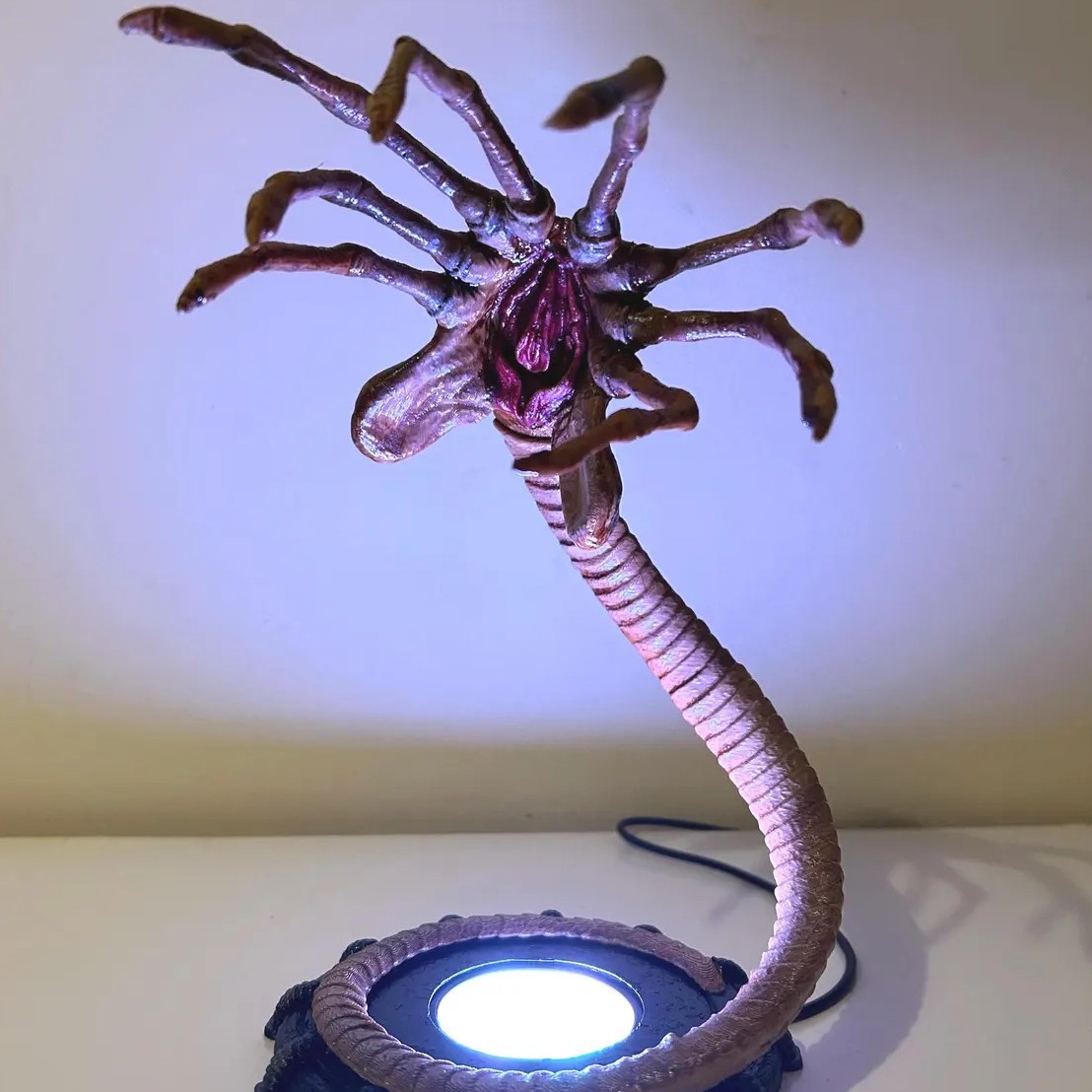 Alien Facehugger Lamp Nightlig - Home Decor Lighting review and price